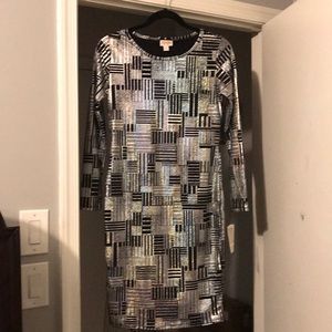LuLaRoe Debbie | Size XS | Black and Silver